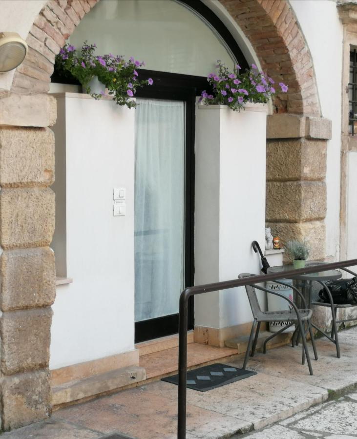 Verona Goddess House Exterior photo